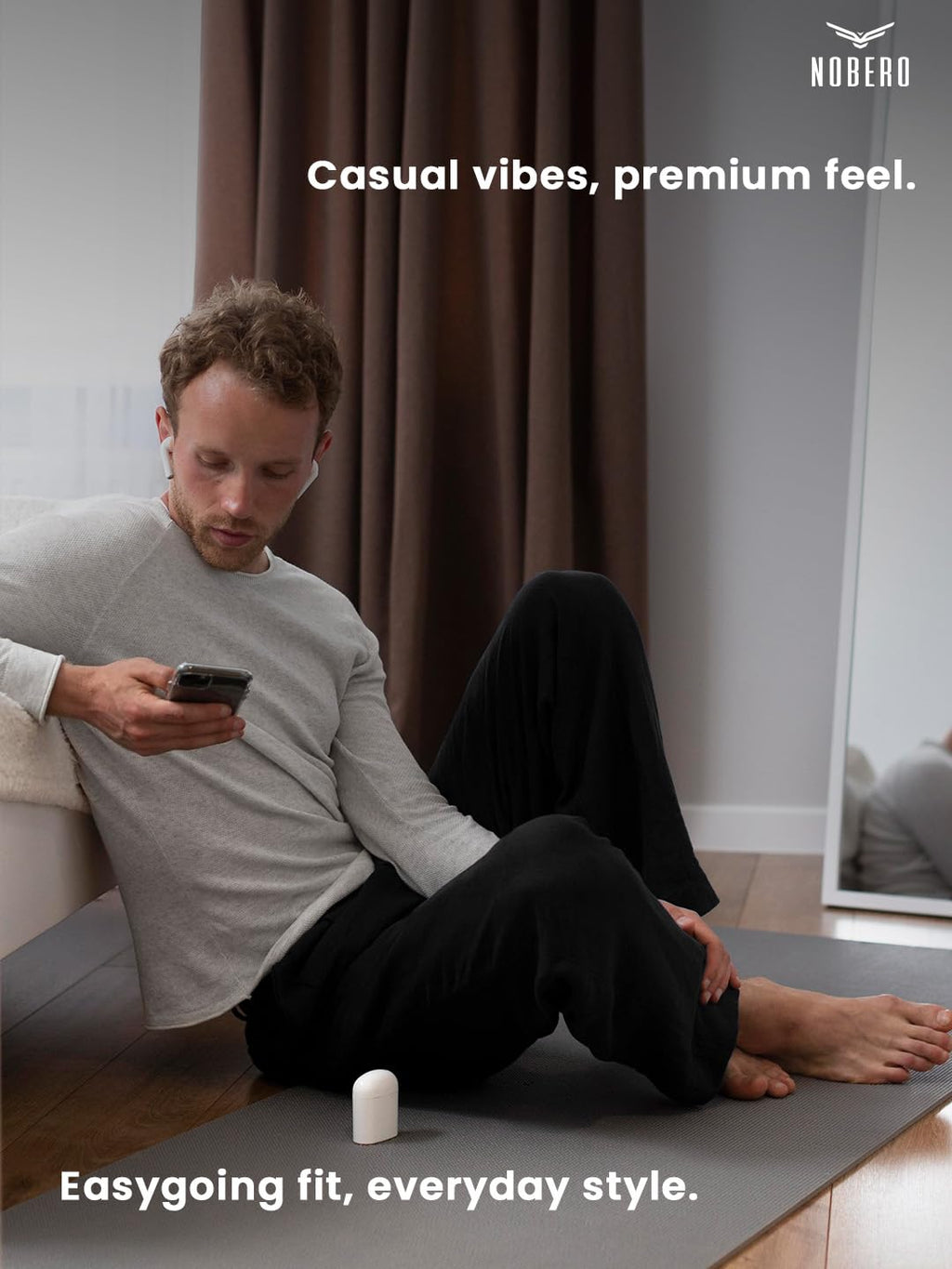 NOBERO Men Mid- Rise Classic Straight Fit Joggers