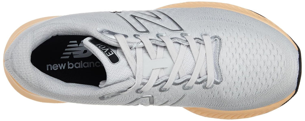 New Balance Womens Evoin Sneaker